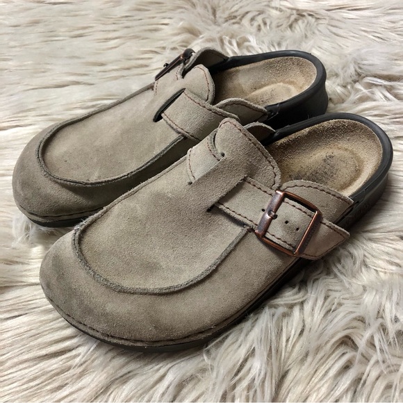 Birkenstock Shoes - Birkenstock tan suede clogs size 40 fit ladies 9 men’s 7